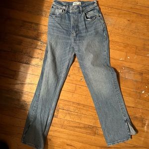 Abercrombie and fitch jeans with slit in side hem, barely worn